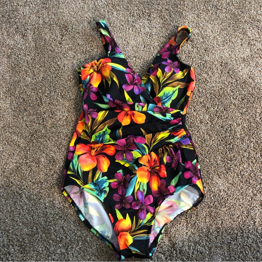 Trimshaper Slimming Floral Swimsuit 10